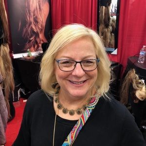 Meet your Posher, Pam